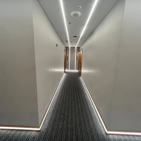 Ξενοδοχείο Vipinnhotels