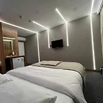Vipinnhotels *